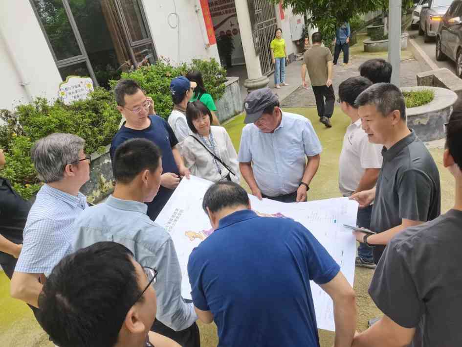 为山城大地“把脉”：一场跨越四十年的土壤“寻根”之旅