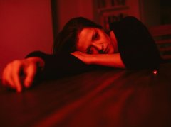 失眠（不寐）别乱调：阴虚火旺与心脾两虚这样鉴别更有效