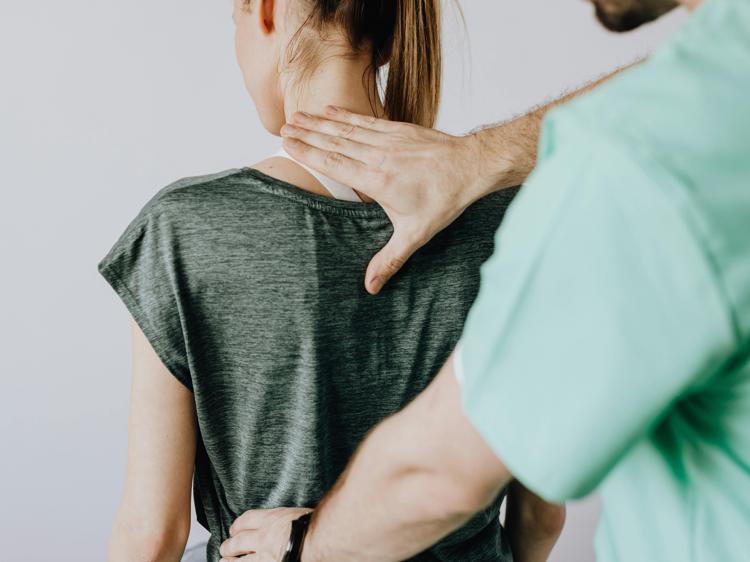 颈椎5-7椎间隙变窄：科学应对缓解不适