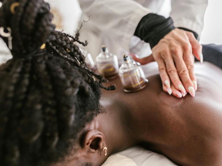 阳陵泉穴缓解胁痛?中医原理与实操指南 阳陵泉穴缓解胁痛?中医原理与实操指南