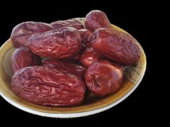 黄芪丹参红枣泡水：功效、体质适配与避坑指南