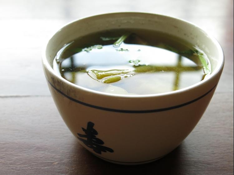 中药三叶青怎么用？功效与禁忌，避免用药风险