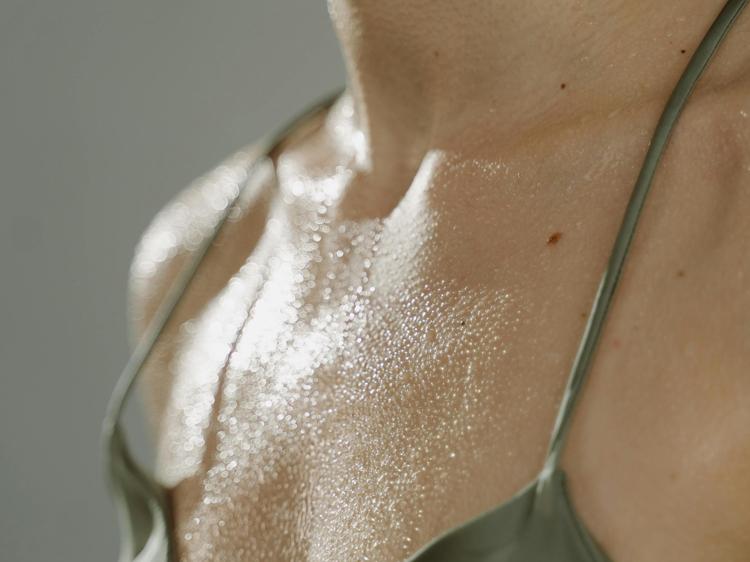 女性运动如何科学改善痰湿血瘀体质? 女性运动如何科学改善痰湿血瘀体质?