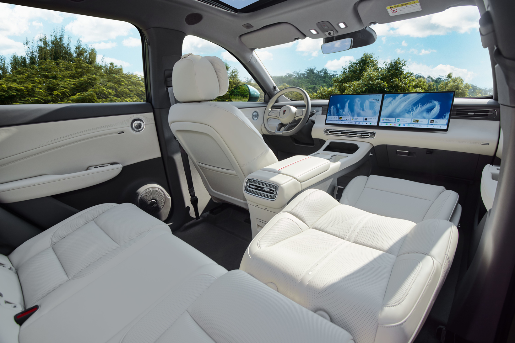 17.88万起售，红旗HS6 PHEV卷入中大型插混SUV市场