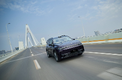 大六座SUV，压得MPV喘不过气