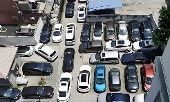 厂家把车越造越大，中国人就喜欢大车？