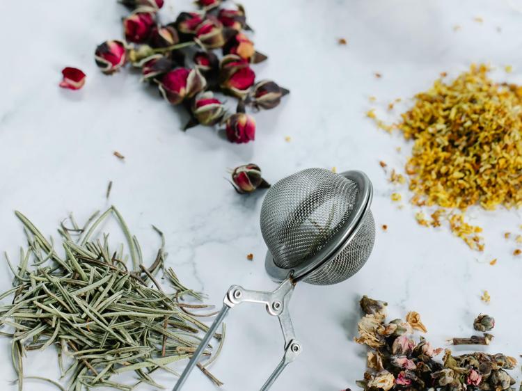 玫瑰花茶的7个健康益处:喝对方法才有效 玫瑰花茶的7个健康益处:喝对方法才有效