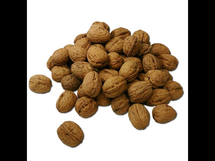 核桃不能治白发？改善白发得先找对原因