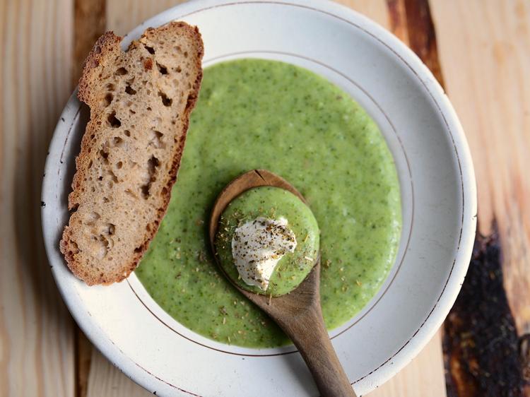 中医调慢性胃炎：饮食情绪中药全攻略，帮你缓解反复胃痛