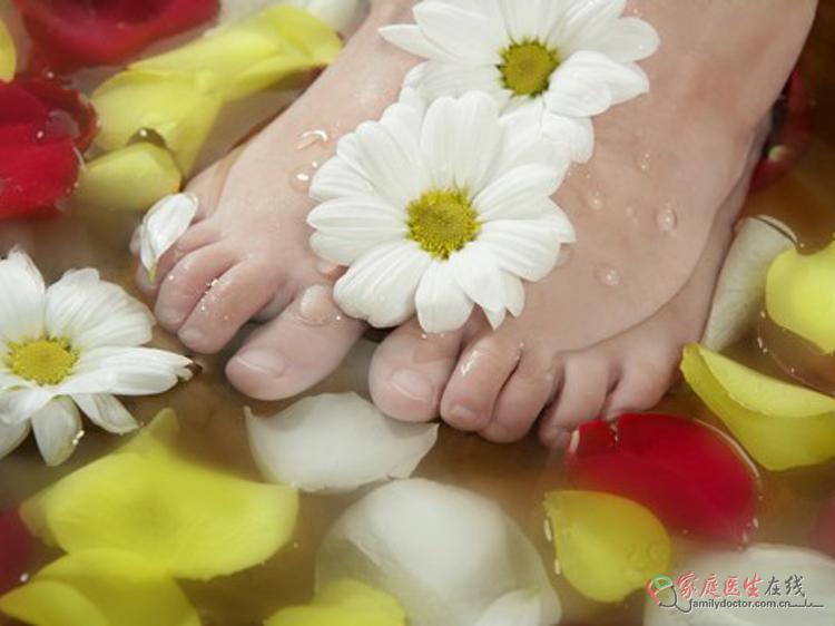 花椒水泡脚的4类禁忌人群及科学使用指南